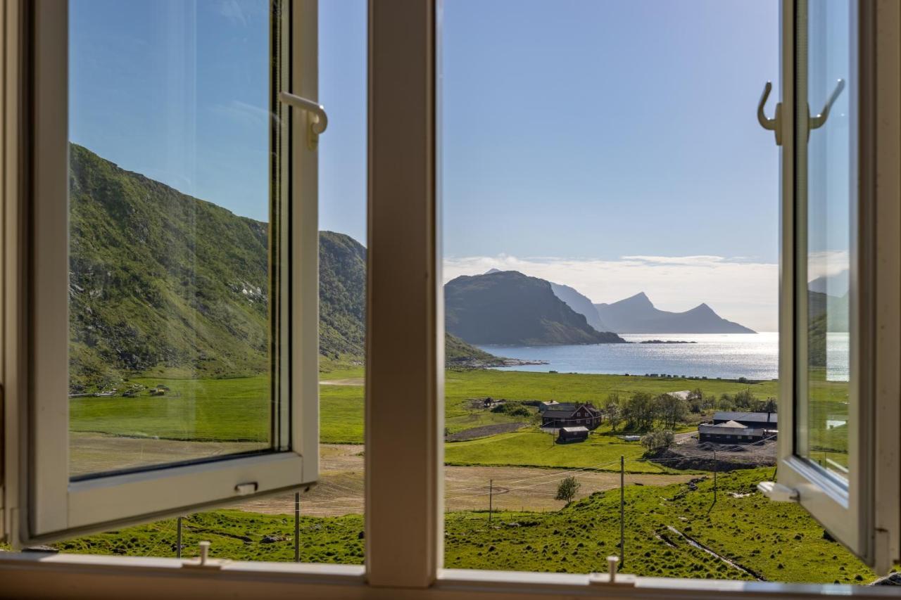 Feriehus Med Flott Havutsikt Ved Hauklandstranden Leknes Eksteriør billede